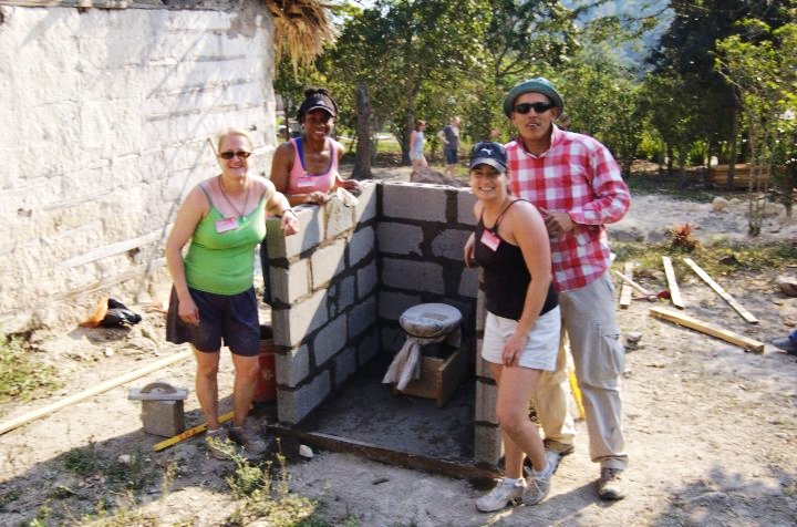 AthletiCo employees volunteer on a medical mission to Honduras