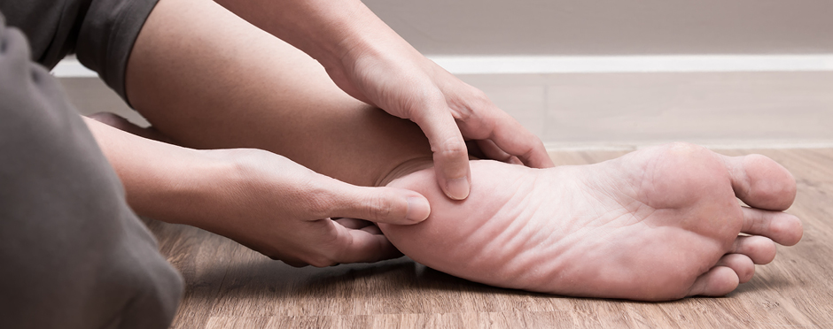 5 Free and Easy Solutions for Plantar Fasciitis photo