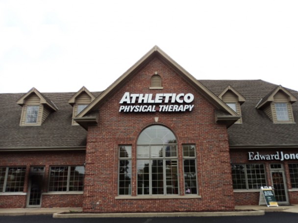 Athletico Lake Zurich Exterior