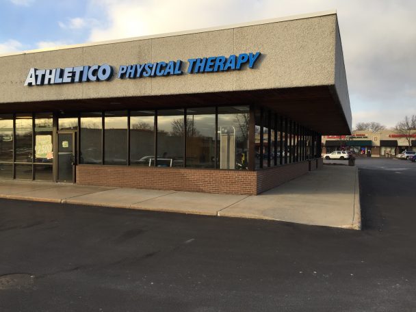 physical therapy in crystal lake