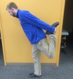 Dynamic stretching for quadriceps or hip flexors