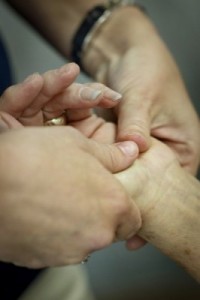 collaborative treatment: physical therapists and occupational therapists treat one injury