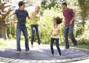 7 Differences Between Competitive Trampoline & Fun in the Backyard