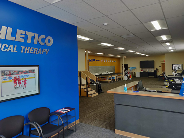 physical therapy lansing MI delta township
