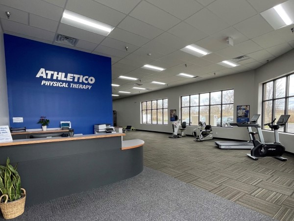 physical therapy macomb mi