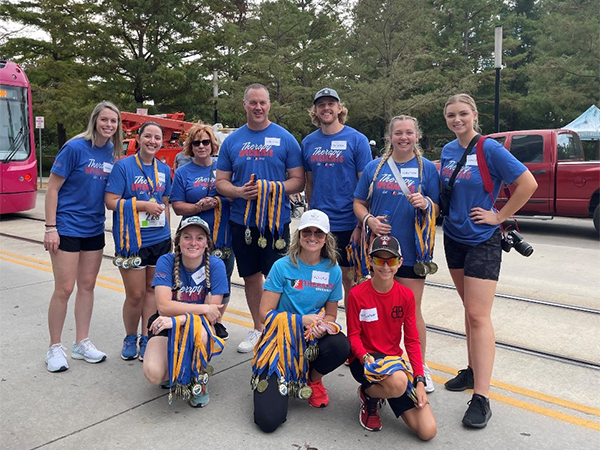 Athletico-PT-Day-of-Service-12