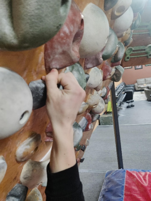 Hand Injuries Common To Rock Climbers